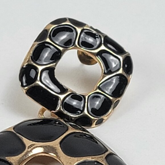 Gold-Tone Black Enamel Drop Earrings 2.5 In Pierced Post Leopard Print Pebble - Picture 3 of 10
